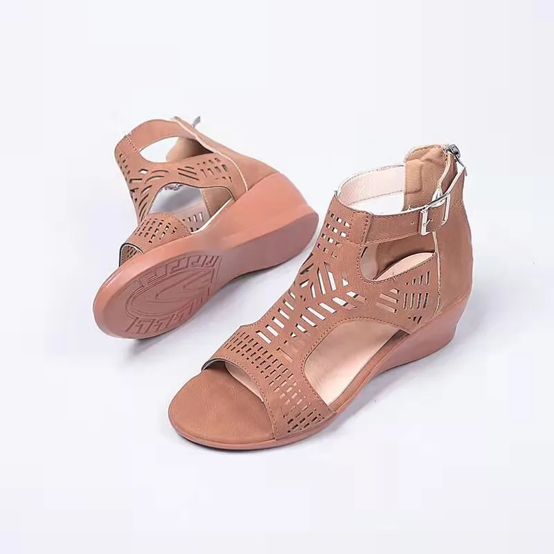 Comfortable Outdoor Platform Sandals