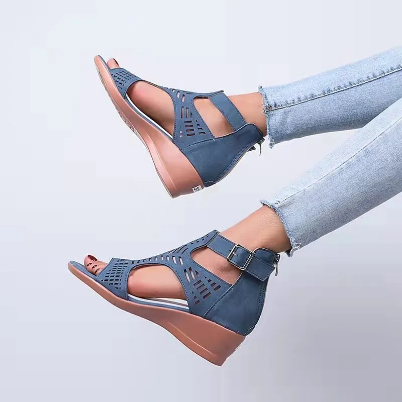 Comfortable Outdoor Platform Sandals