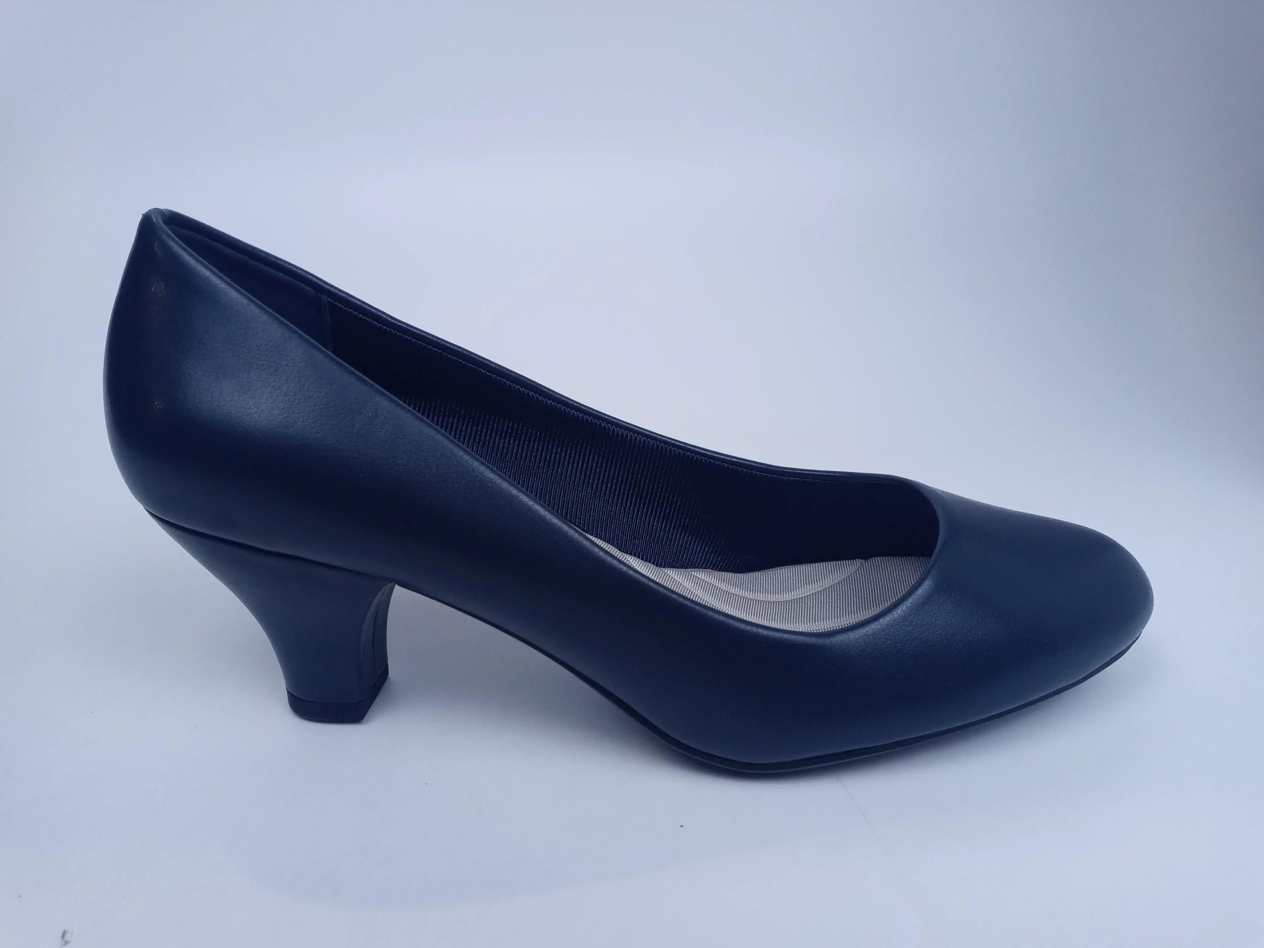 Easy Street Women Fabulous Pump Navy 7 Ww Us Pair of Shoes