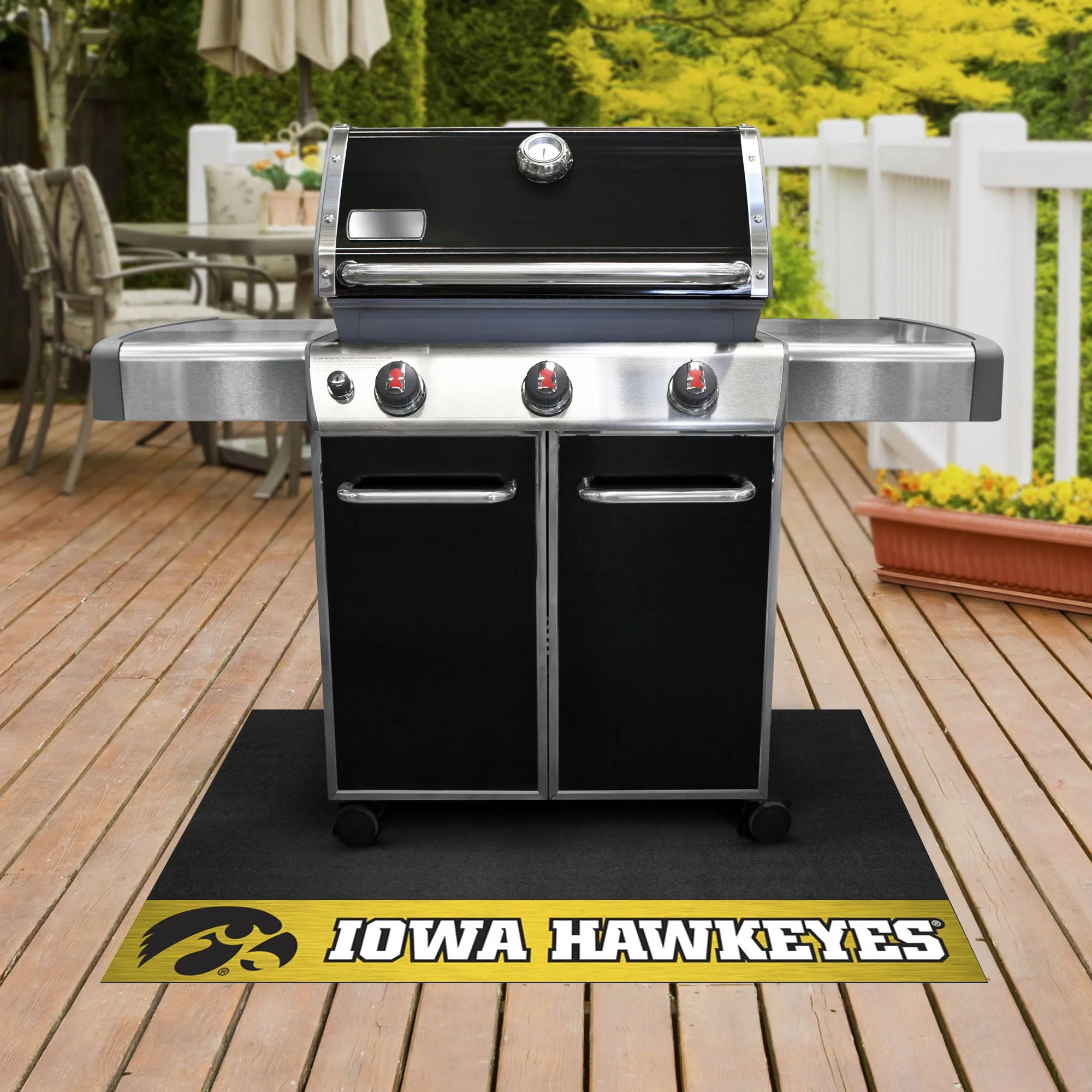 Iowa Hawkeyes Vinyl Grill Mat - 26in. x 42in.