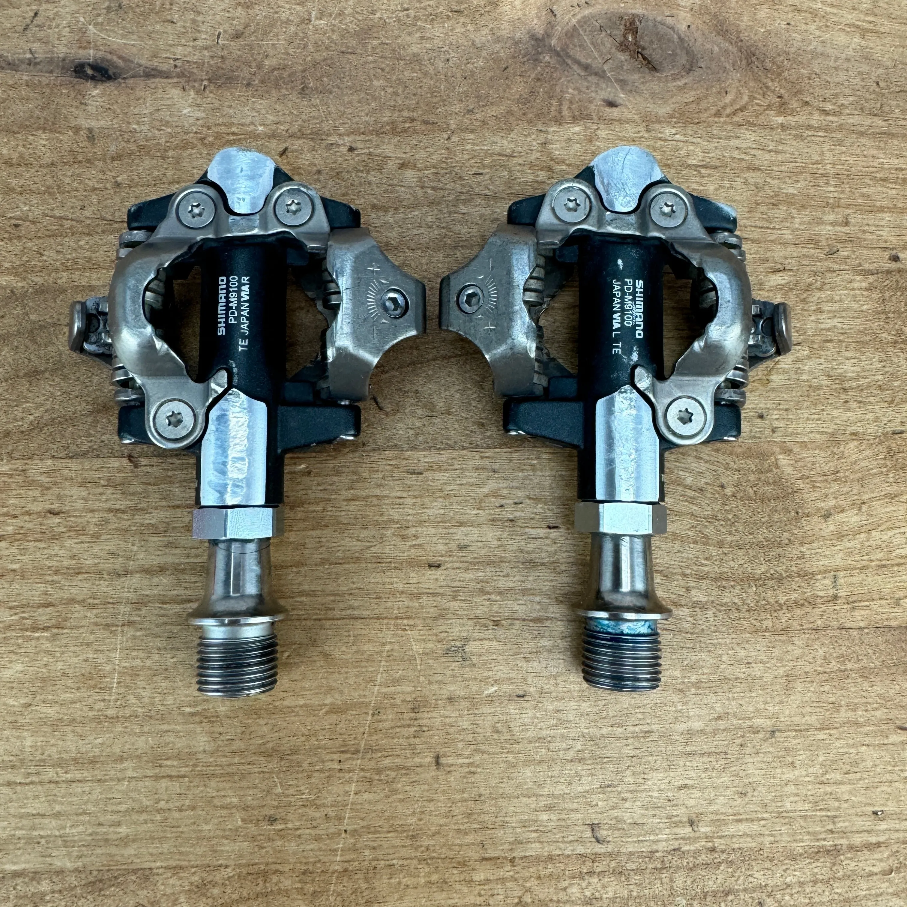 Light Use! Shimano XTR PD-M9100 55mm Stainless Steel Spindle Pedals   Cleats