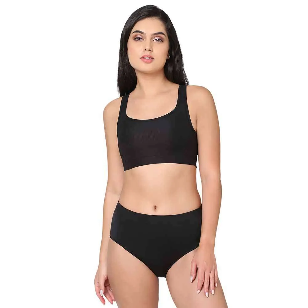 Sports Lover Padded Non-wired Racer Back Medium Intensity Full coverage Sports Bra - Black