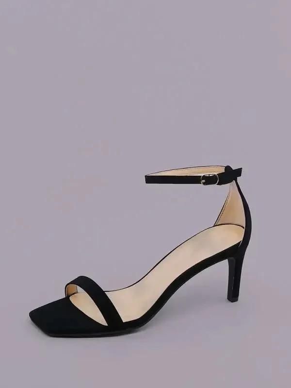 Timeless Strappy Kitten Heel