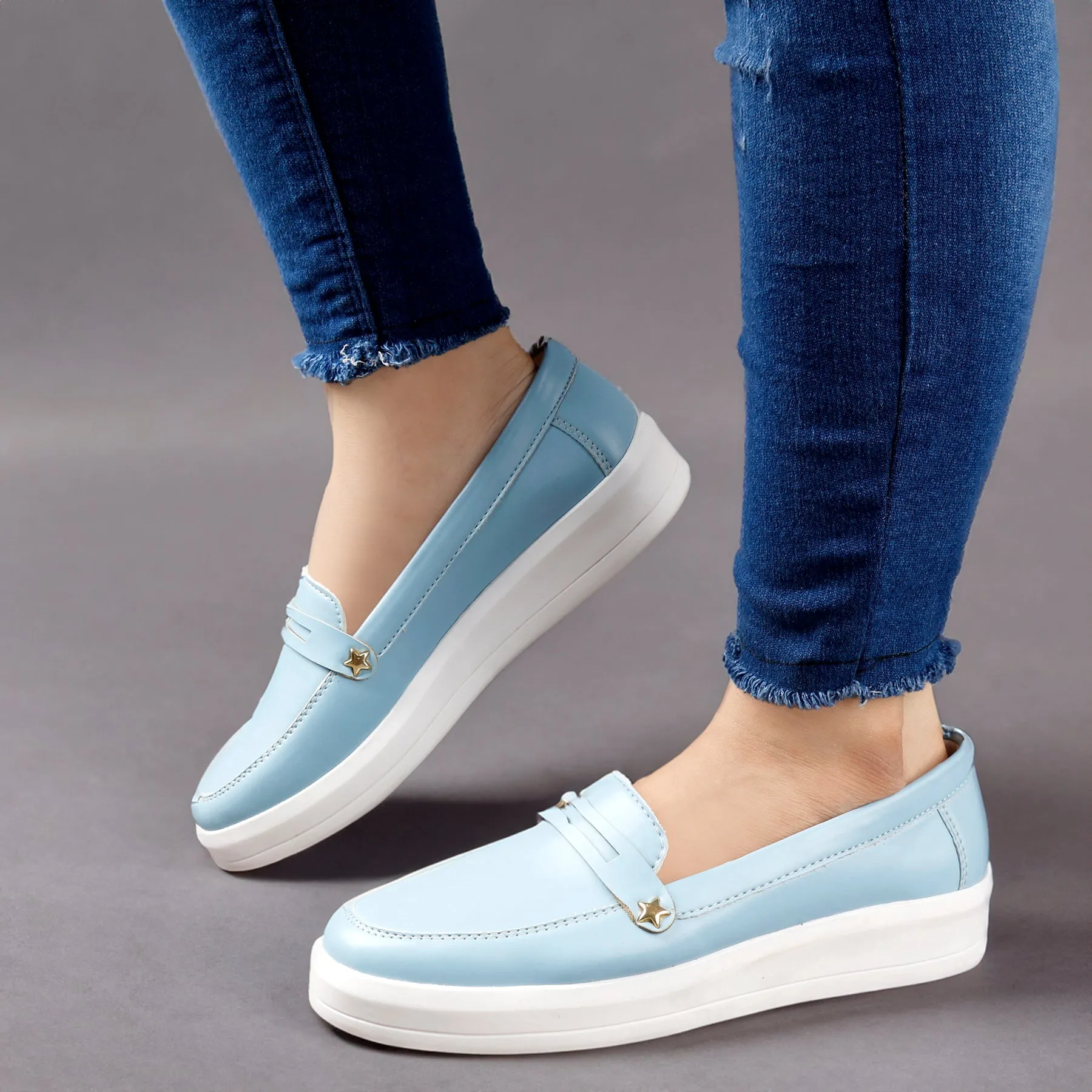 Ultra Comfortable and Trendiest Women Loafers