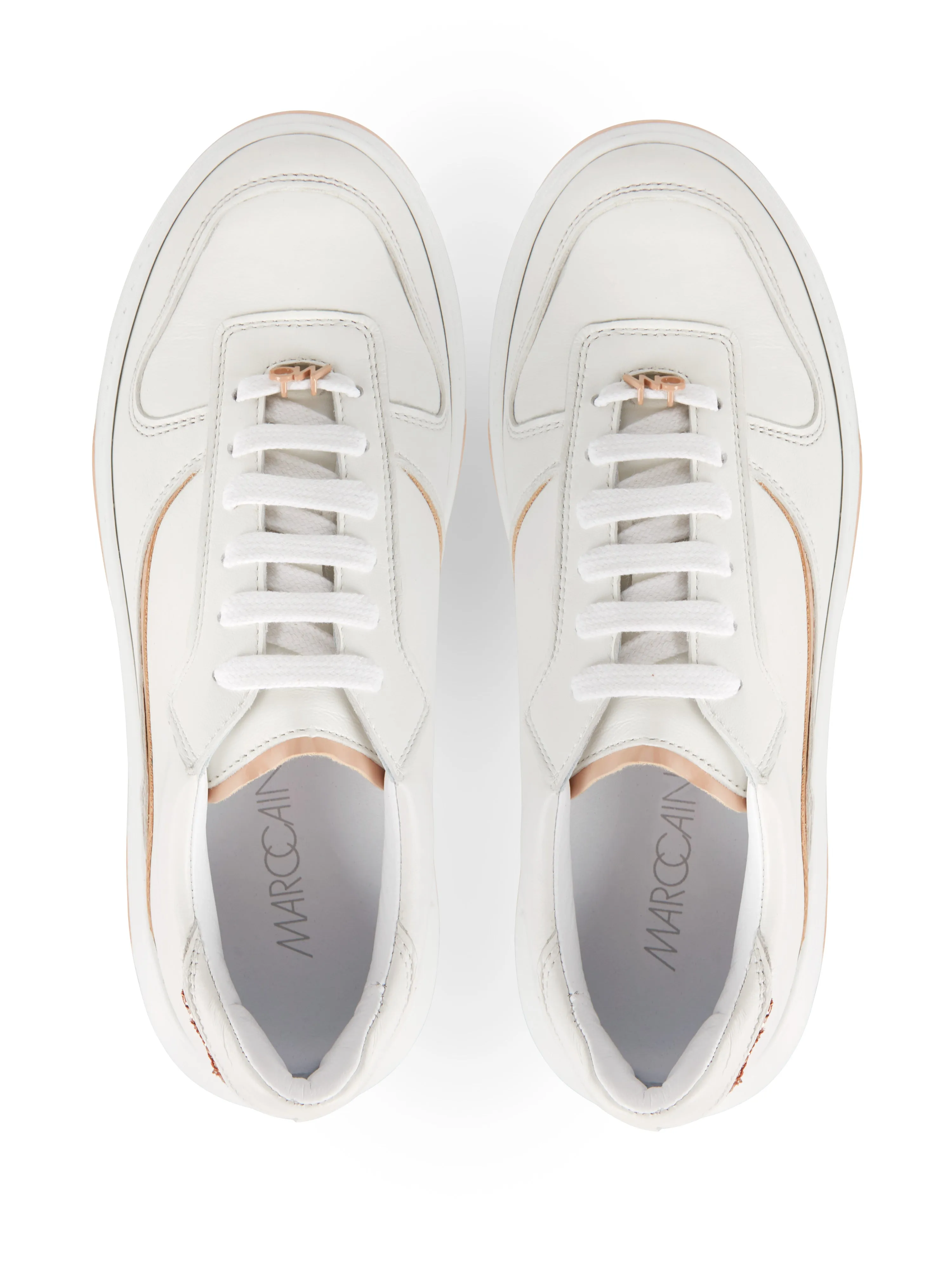 WHITE LEATHER SNEAKER W GOLD SPARKLE DETAIL