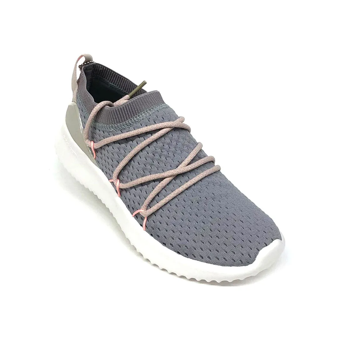 Women's Ultimamotion Shoes